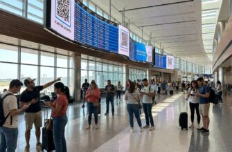 В аэропортах России появились QR-коды для получения питания при задержках