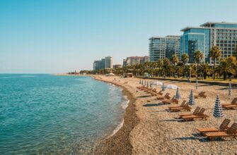Батуми дешевеет на 15%: где купаться в сентябре и как сэкономить